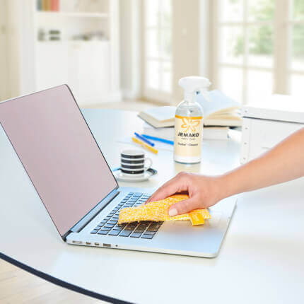 Le produit est présenté dans une application exemplaire