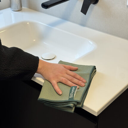 Le produit est présenté dans une application exemplaire