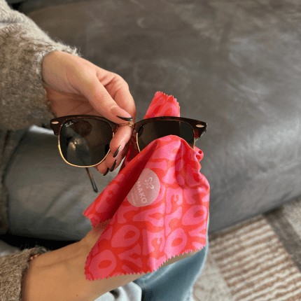 Le produit est présenté dans une application exemplaire