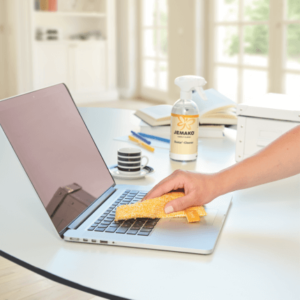 Le produit est présenté dans une application exemplaire