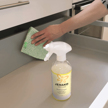 Le produit est présenté dans une application exemplaire