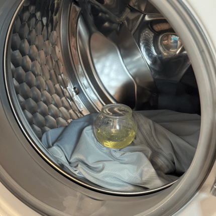 Le produit est présenté dans une application exemplaire