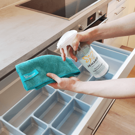 Le produit est présenté dans une application exemplaire