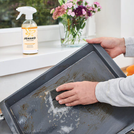 Le produit est présenté dans une application exemplaire